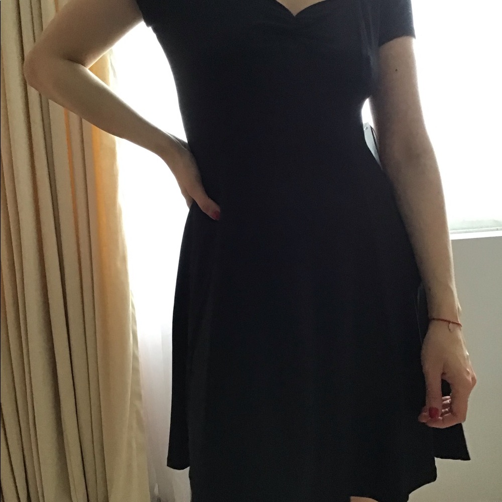 Everyday Soft Black Dress